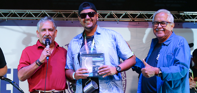 Vitor Correa da BrasilSeg de Franca ganhou um fone