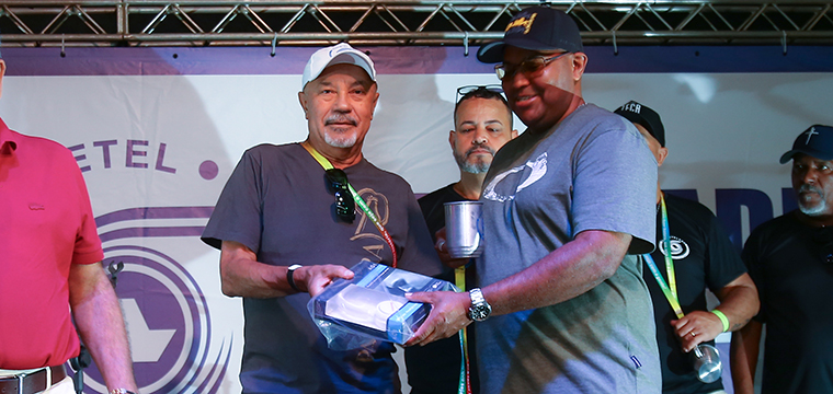 Tiago da TEL de Ribeiro Preto ganhou um fone