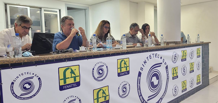 Mauro Cava de Britto, secretário Geral, discorre sobre as atividades do Sindicato 