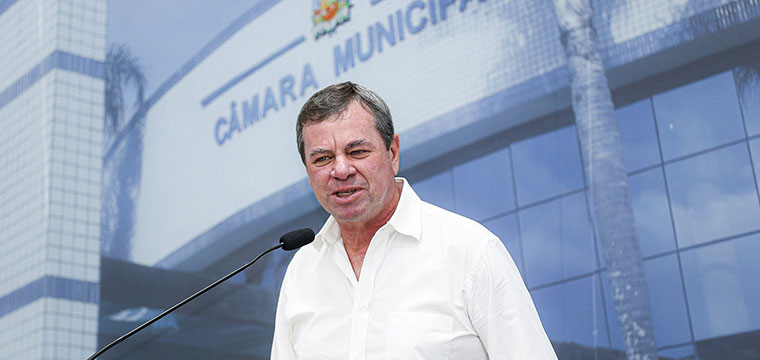 Antônio Marcos de Barros, presidente do Sindicato dos Bancários da região, enalteceu a trajetória do SINTETEL