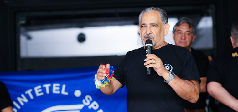 Gilberto Dourado, presidente do SINTETEL, fala sobre a necessidade de valorização dos trabalhadores