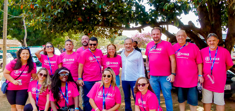 Equipe SINTETEL com o presidente Gilberto