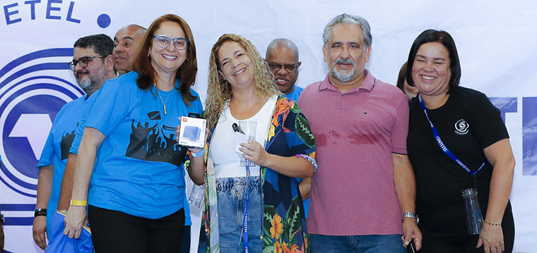 Patricia Oliveira, Vivo - Brigadeiro Galvo, ganhou uma caixa de som JBL