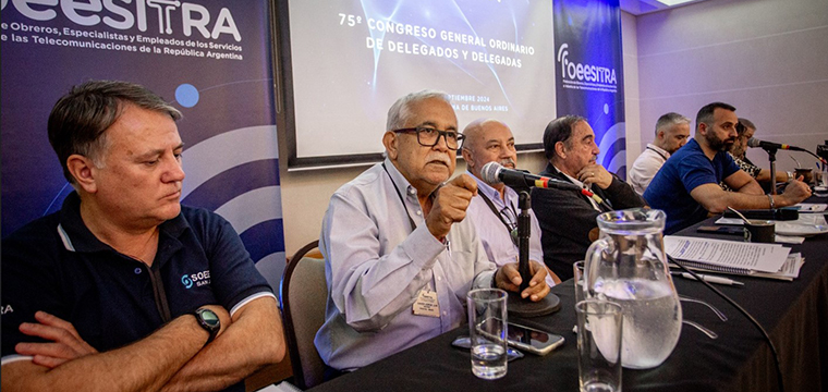 Jorge Xavier, dirigente do SINTETEL/FENATTEL, conta sua experincia para os participantes do Congresso