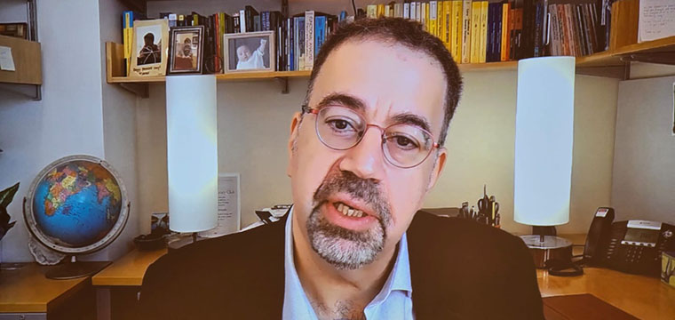 Professor Daron Acemoglu, Prmio Nobel em Economia em 2024.