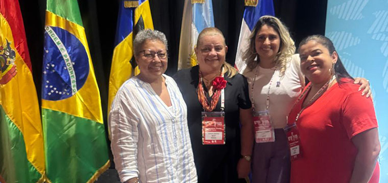 Amanda Vilatoro da OIT, Sonia Zerino da NCST (retornou a CSA aps alguns anos ausentes), Amanda Corsino, da CUT(eleita presidenta do Comit de Mulheres) e Maria Edna Medeiros do SINTETEL-SP