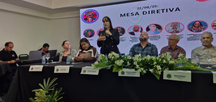 Vivien Suruagy, da Feninfra, enfatiza a necessidade de haver conexo na relao capital e trabalho