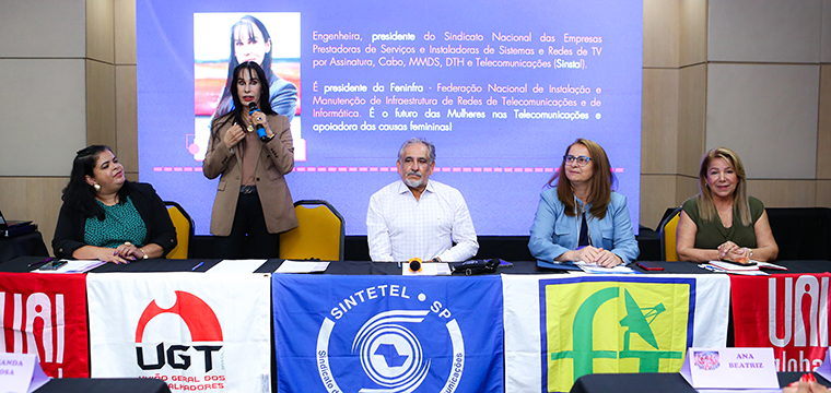 Vivien Suruagy, comenta sobre a import�ncia da mulher ocupar todos os espa�os