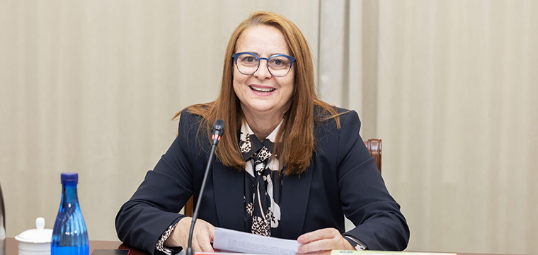 Cristiane do Nascimento, vice-presidenta da FENATTEL, relata a realidade de telecom no Brasil