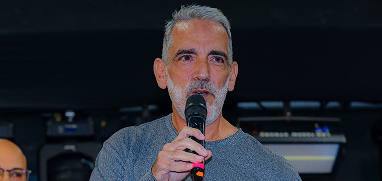 Jos� Lu�s Fr�es, da Tim, elogia o evento e falou sobre a constru��o do Acordo Coletivo